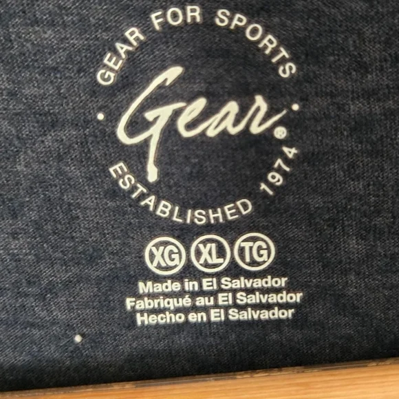 Nau Women's Charcoal Tee with Logo Size XL - Picture 2 of 3